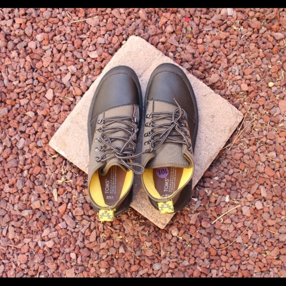 NWOT Toms Cordova Boots, size 10.5 M - Picture 3 of 5